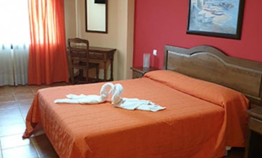 Hostal El Hidalgo Villaluenga Exterior photo
